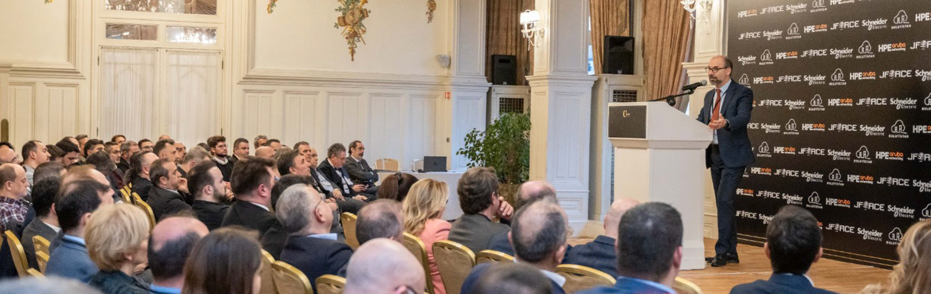 C Suite 2023 etkinliği Bulutistan sponsorluğunda 16 Mart Perşembe günü gerçekleştirildi.